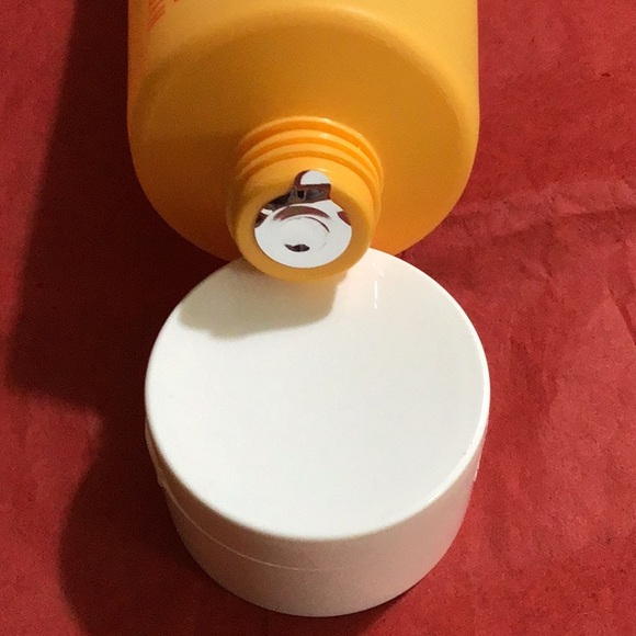 NIB Good Molecules Hydrating Facial Cleansing Gel - Picture 4 of 6